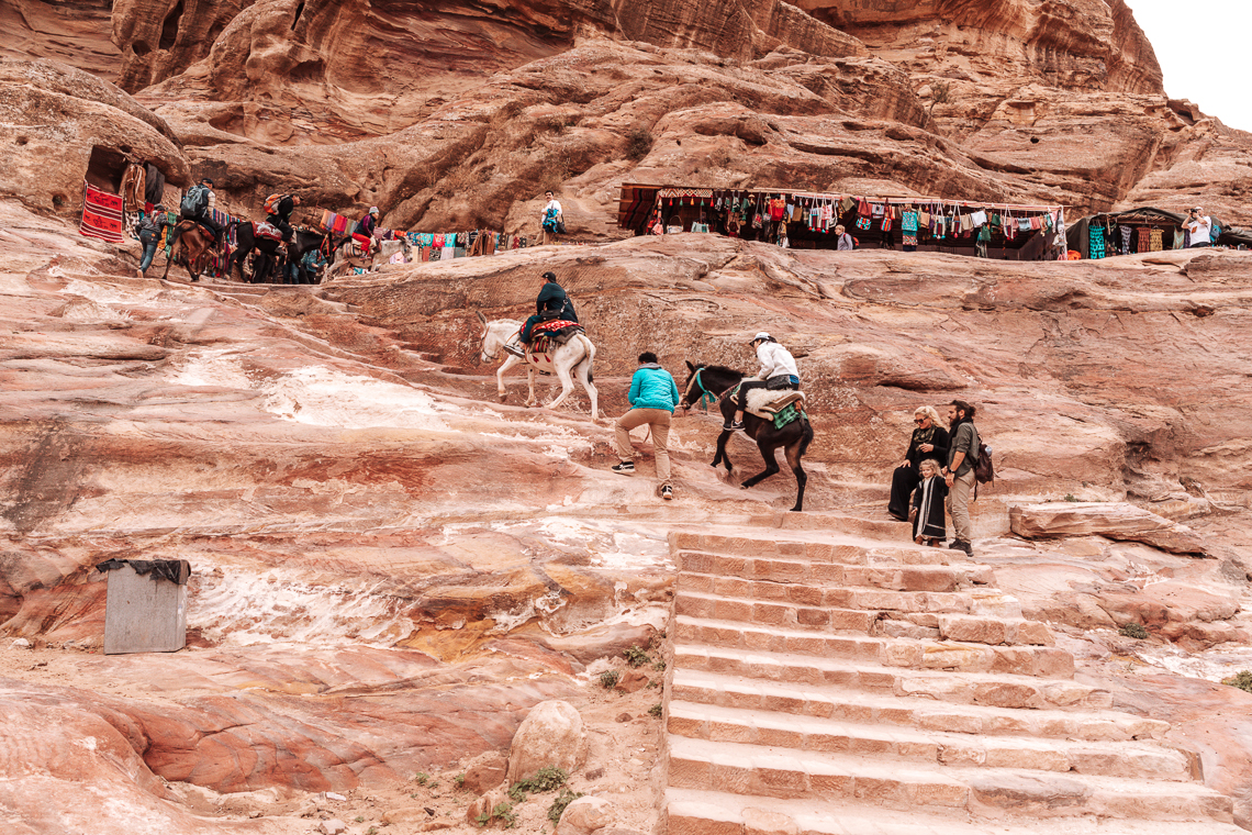 Sentiero per il Monastero Al Deir - Condividiamo il viaggio